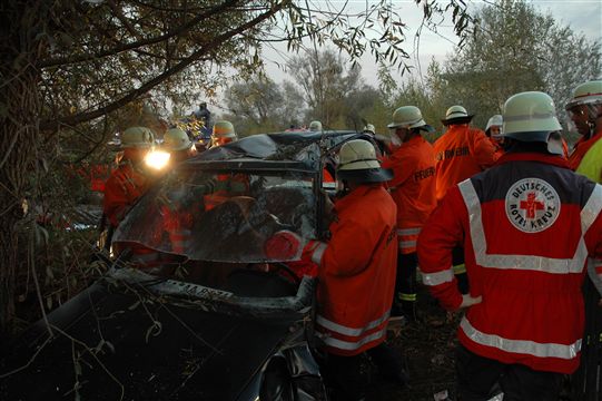 Übung DRK FFW Verkehrsunfall