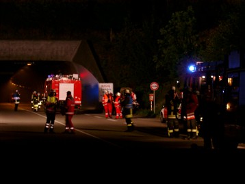 Übung im Wattkopftunnel Ettlingen