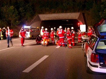 Übung im Wattkopftunnel Ettlingen