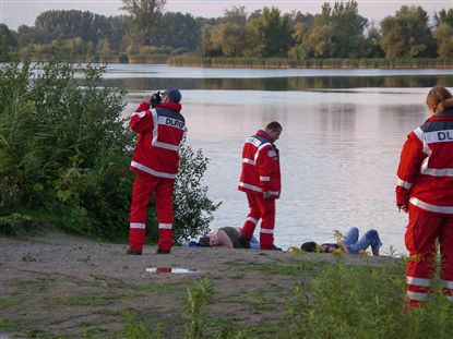 Übung DRK DLRG Bergung eines Autos aus dem Erlichsee