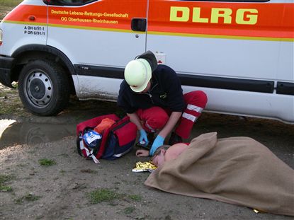 Übung DRK DLRG Bergung eines Autos aus dem Erlichsee