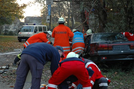 Übung DRK FFW Verkehrsunfall